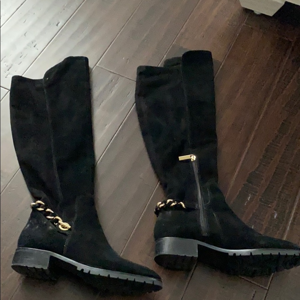 Karl lagerfeld chain boots